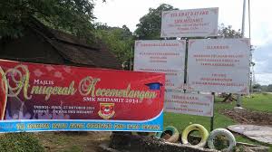 Posted by mohd ajam b tukimin at 01:28. Banner Majlis Anugerah Kecemerlangan Krw Design Printing Facebook