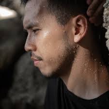 Ryan Andrew's Instagram, Twitter & Facebook