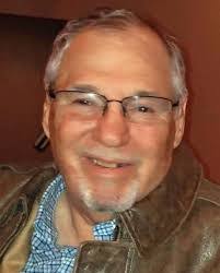 Mark Brayton's Instagram, Twitter & Facebook