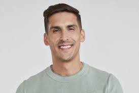 Eric Liles's Instagram, Twitter & Facebook