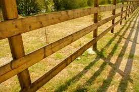This guide covers layout, preparation and some interesting fence installation tricks. Diy Fencing Is It Worth It Networx