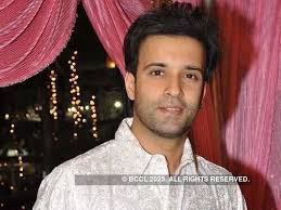 Ruslaan Mumtaaz, Adaa Khan, Iqbal Khan talk about their best Eidi