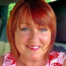 Congratulations Angela Dennis for winning the light contest!!!♥️