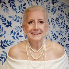 Ok I have to know… has anyone ever seen a food fight in real life? Is this  a thing that has ever happened or is it just in movies?