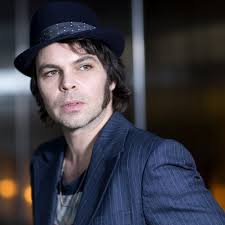 Gaz Coombes