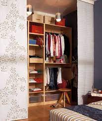 La cabina armadio boiserie start è composta da pannelli di larghezza a scelta tra cm 44,3 / 59,3 / 89,3 e altezza cm 259,6. Tende A Pannello Su Vertical Dyn Armadio Tenda Cabina Armadio Armadio