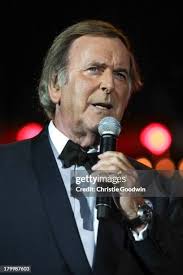 240 Terry Christie Photos & High Res Pictures