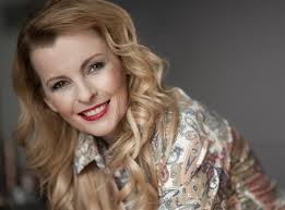 Od jejího úmrtí uplynulo šest let. Iveta Bartosova Je Zase Sik Vyrazne Zhubla A Cvici I Hlasivky Idnes Cz