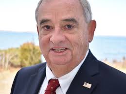 Greg Robins For Southampton Town Supervisor: Candidate Profile