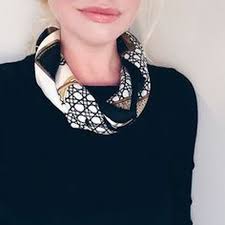 42 Beautiful Womens Scarf Ideas To Wear This Spring Silk Scarf Outfit How To Wear Scarves Scarf Outfit