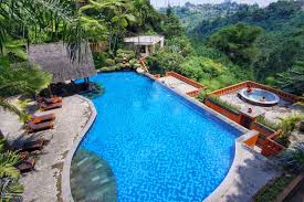 Hal ini dibuktikan dengan pengunjung yang selalu berdatangan, terlebih saat masuk musim liburan. 20 Kolam Renang Air Hangat Di Bandung