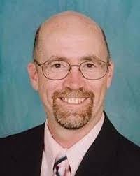 REAL ESTATE NEWSMAKERS