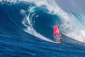 This is the official facebook page of robby naish, professional windsurfer, kiteboarder and stand. Robby Naish Gives The Lowdown On Why Jaws Rocks