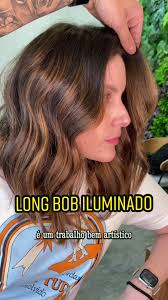 Corte Long Bob iluminado na técnica freehands, a transformação de CPF que  elas amam 🫶 #longbob #morenailuminada #cortefeminino #transformação