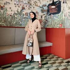 Pashmina pasmina kerudung hijab polos babydoll warna milo di tokopedia ∙ promo pengguna baru ∙ cicilan 0% ∙ kurir instan. Padu Padan Kombinasi Warna Milo Untuk Hijabers Yang Menarik Dicoba