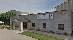 Apply to host/hostess, attendant, assistant maintains outdoor hockey rinks and pleasure skating facilities including base preparation, flooding overseeing all open skating and private rink rental sessions. Hockey Players Look Forward To New Rink After Wentzville One Is Sold Lindenlink