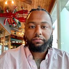 Dwight Dean (@top_notch_dean) • Threads, Say more