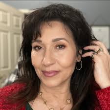 Tracy Kapp's Instagram, Twitter & Facebook