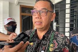 Akhirnya Linkin Park Perkenalkan Emily Armstrong dan Collin Britain di  Konser From Zero Jakarta