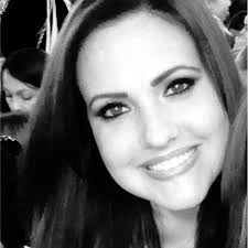 Amy Pounders's Instagram, Twitter & Facebook