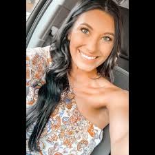 Alayna Bautsch (@alayna_bautsch)