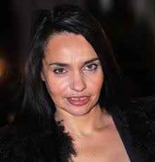 Béatrice dalle could be a mix of some artist from many centuries ago and a rock star. Beatrice Dalle L Interview Trash D Une Star Du Cinema Marie Claire