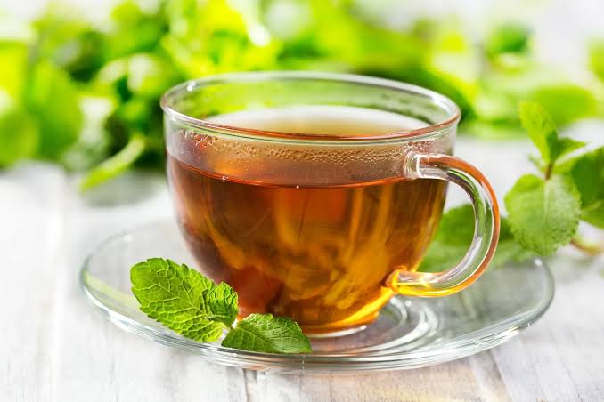 8 Health Benefits of Drinking Green Tea