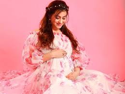 Yeh Rishta Kya Kehlata Hai Actress Priyanka Kalantri Shares Latest Pictures From Her Maternity Shoot Times Of India Here are all 0 titles currently available on netflix usa that star priyanka chibber.