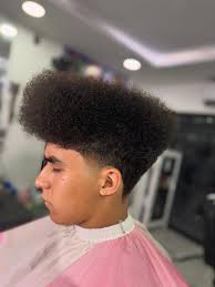 Edder Augusto Rico Galvan (@ricos_barbershoop) • Instagram photos and videos