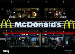 Customers Are Seen Through The Windows Of A Mcdonald S Store Top In Tokyo While Others Stand In Line In Front Of Cash Registers July 22 2014 The Latest Food Scandal In China