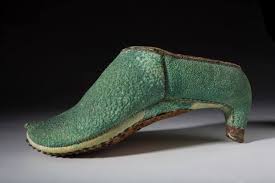800-year-old Selcuk boots with high heels for male cavalry