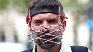 Gegen den untergetauchten attila hildmann liegt ein haftbefehl vor. Germany Coronavirus Hundreds Arrested In German Anti Corona Protests Bbc News