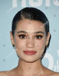 Alicia Crowder's Instagram, Twitter & Facebook