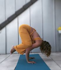 Kakasana Crow Pose Steps Benefits 101yogastudio