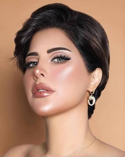تسريحات راقية لصاحبات الشعر القصير مستوحاة من شمس الكويتية - مجلة هي