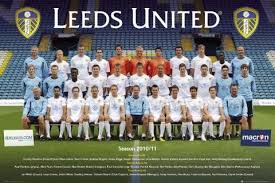 Match previews brighton v leeds united: Leeds United Team Photo 10 11 Poster Plakat 3 1 Gratis Bei Europosters