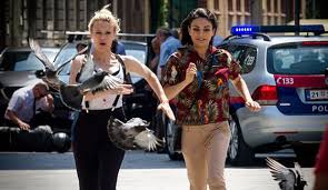 Click on the image to start loop creation! Budapest A Kinos Kemek Varosa A Kem Aki Dobott Engem Kritika Filmtett