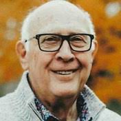 Karen Stich's Instagram, Twitter & Facebook