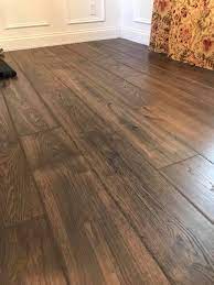 Some pergo laminate flooring can be shipped to you at home, while others can be picked up in store. Pergo Timbercraft South Haven Oak Lowe S Pergo Flooring House Flooring Flooring