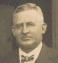 Mr James Denis LYONS (1875