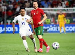 Jun 24, 2021 · jules kounde: Tottenham Dealt Jules Kounde Transfer Blow Footballfancast Com