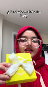 Color Bar Advent Calendar Kendra Scott Review