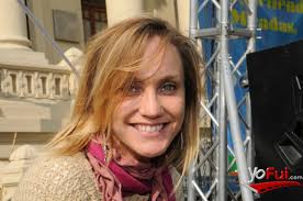 YoFui.com: Fernanda Hansen en Compartiendo Miradas, Parque Forestal frente  al MAC (280799)