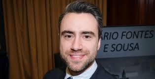 Prof. Doutor Mário Fontes e Sousa revê highlights da ESMO 2020 em cancro  gastrointestinal