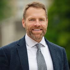 Eight years ago, when Liz and I decided to try this faculty position, I was  terrified because I didn't know if I could do research.