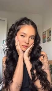 Kim Torres's Instagram, Twitter & Facebook