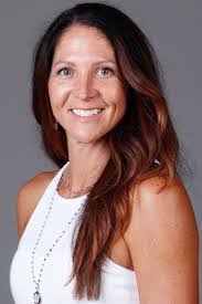 Alice Schindler's Instagram, Twitter & Facebook