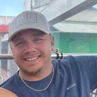 Lonnie Ledbetter's Instagram, Twitter & Facebook