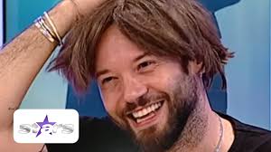 „suntem bucuroşi că ne deschidem şcoală de dans la care vă aşteptăm să dansaţi alături de noi. CocuÅ£a Si Bogdan BoantÄƒ ViaÈ›a DupÄƒ Asia Express Youtube