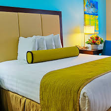 You can call at +1 305 294 8700 or find more contact information. Hotel Suites Key West Silver Palms Inn